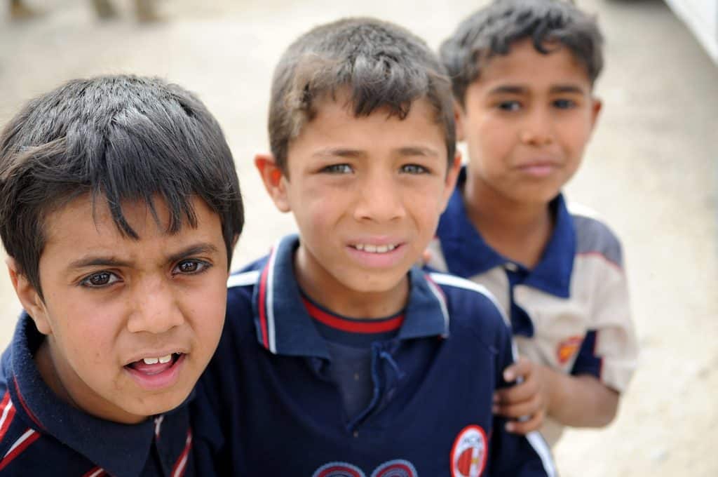 A LOVE FOR THE IMAGE OF MILITARY UNIFORMED MEN How an article in the Economist asks “Where is the Love”