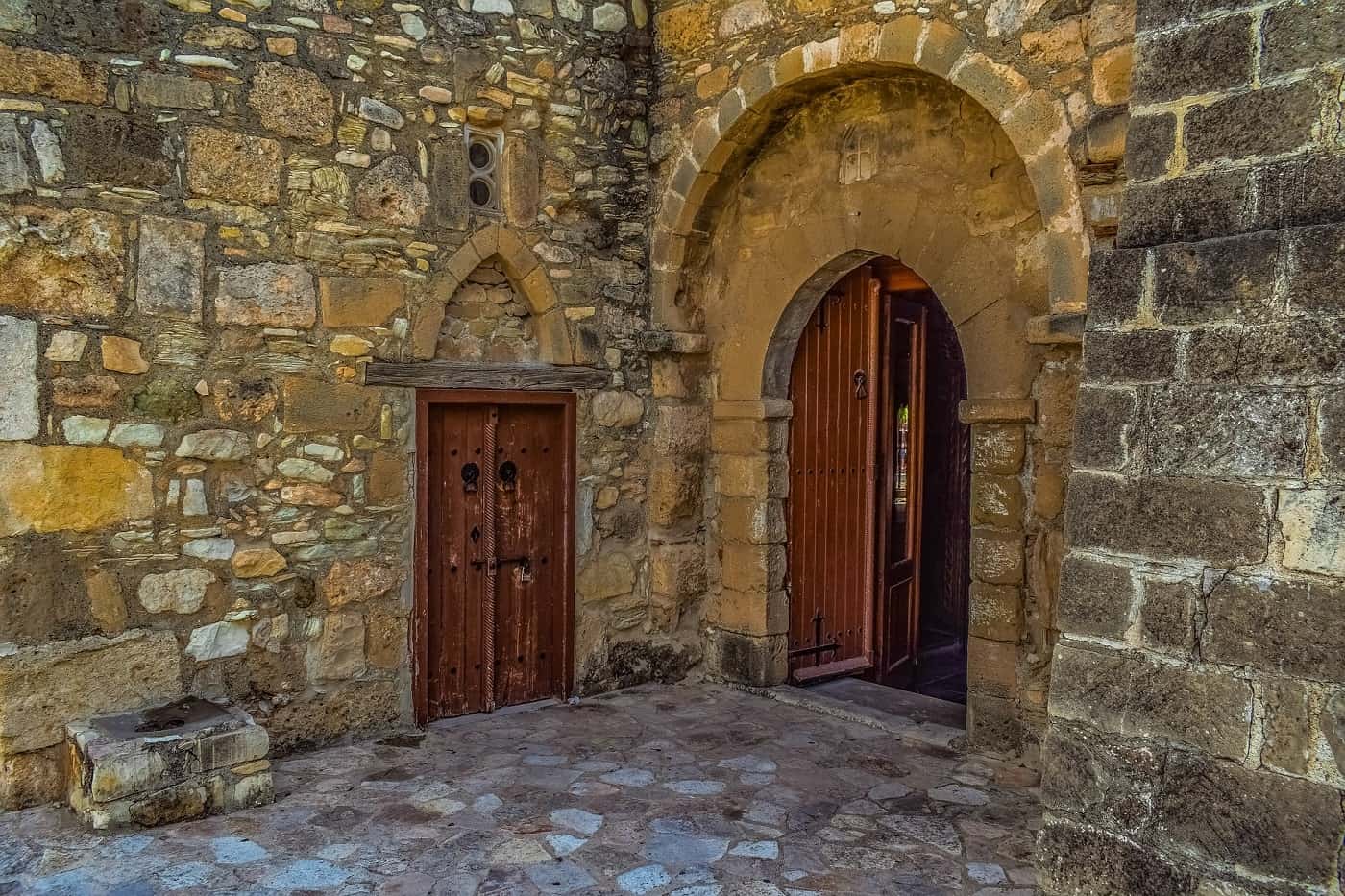 Church with door open - When separateness reigns